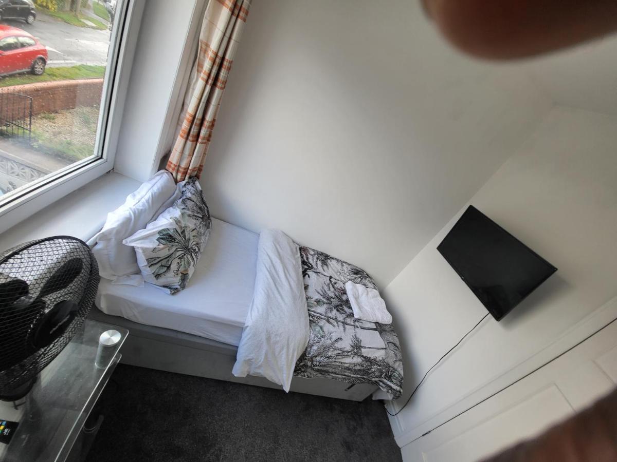 Ferienwohnung Petal Rm3 Leeds  Exterior foto